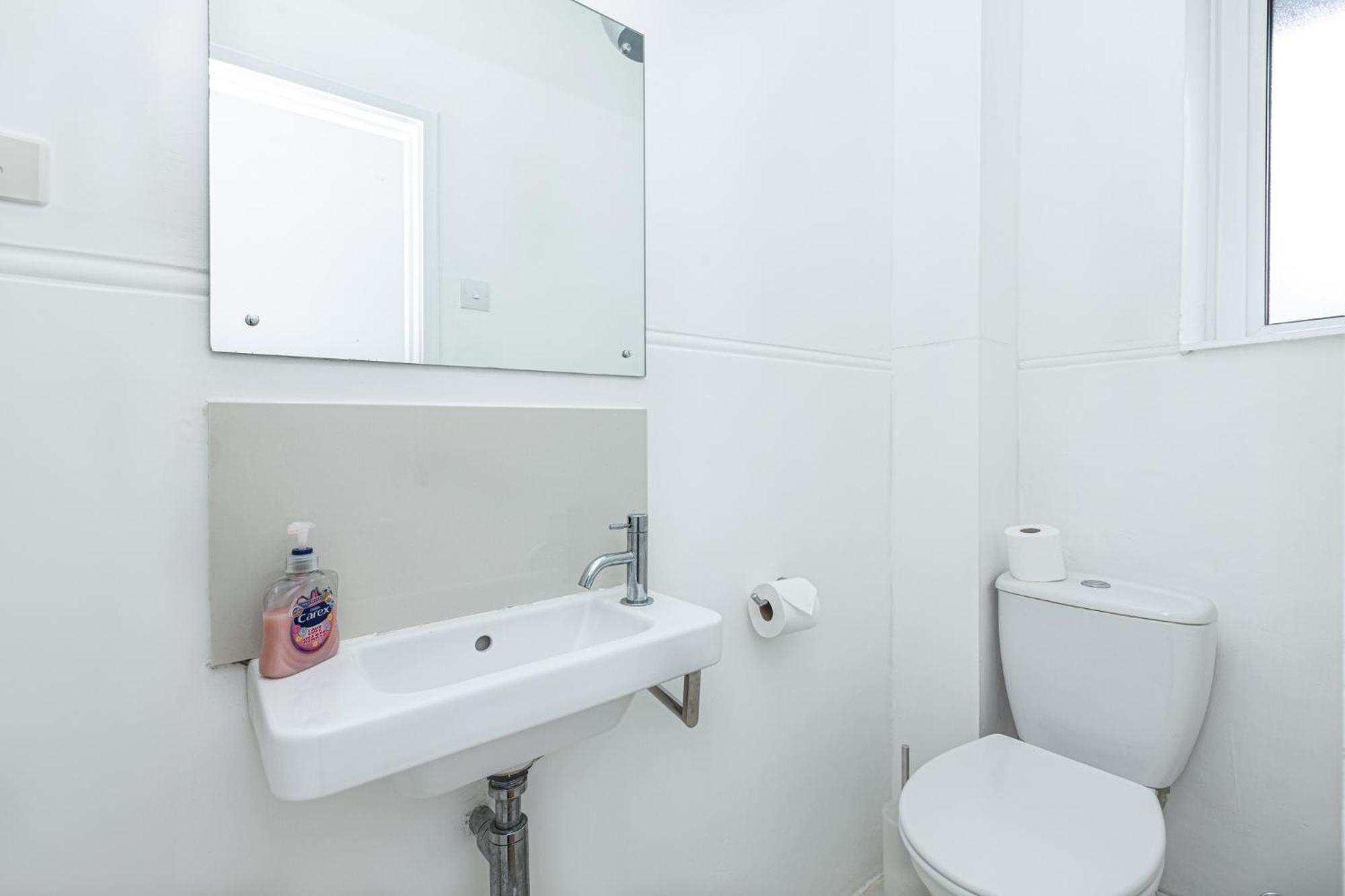 Bright Modern 1 Bedroom Flat, 5 Min To Vauxhall St Londra Esterno foto