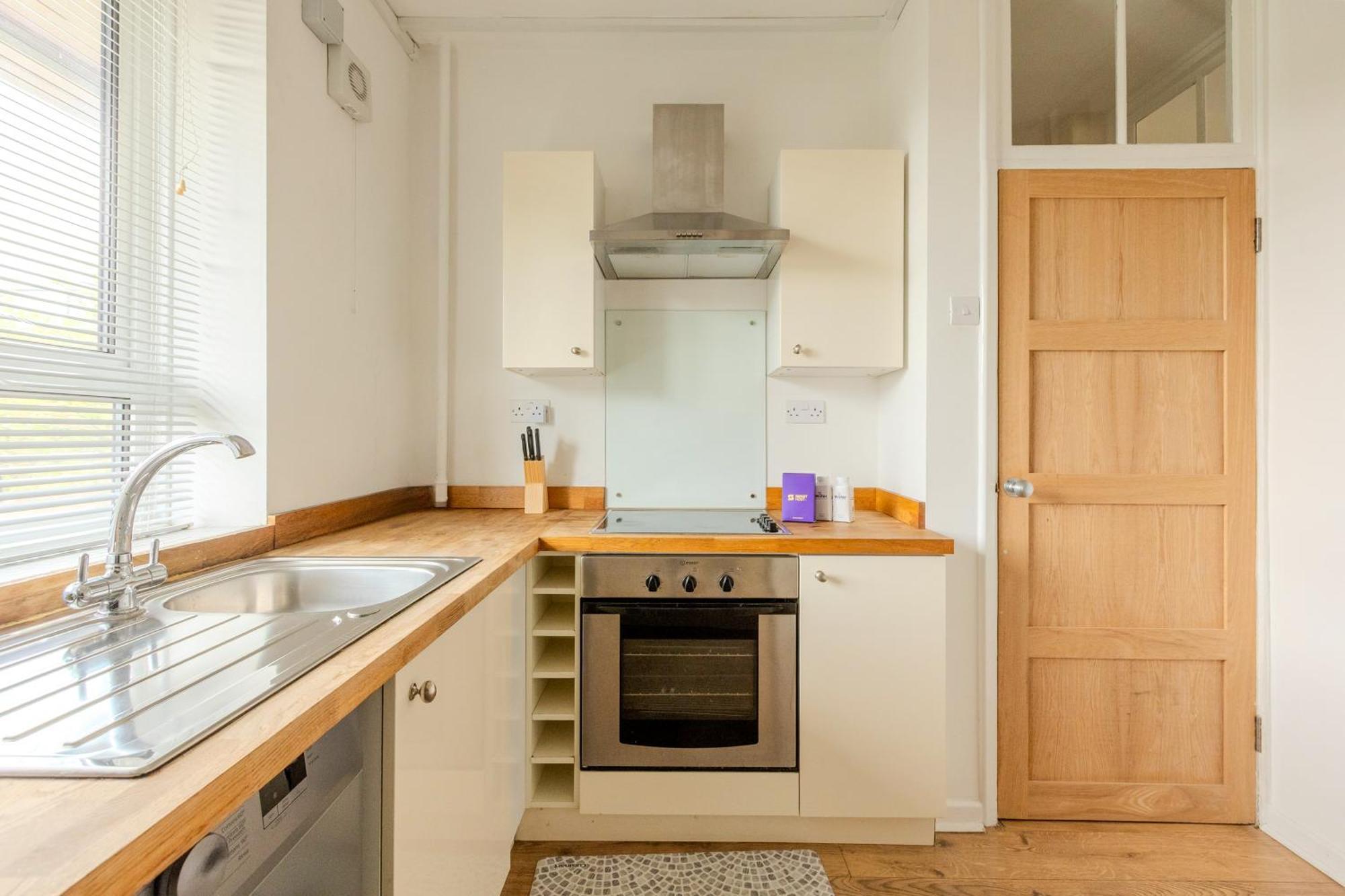 Bright Modern 1 Bedroom Flat, 5 Min To Vauxhall St Londra Esterno foto